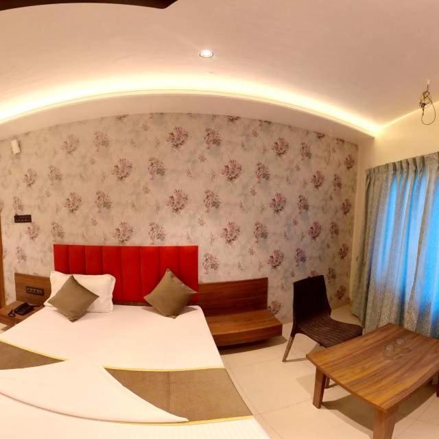 Hotel India Gate Narhe, Pune Zewnętrze zdjęcie